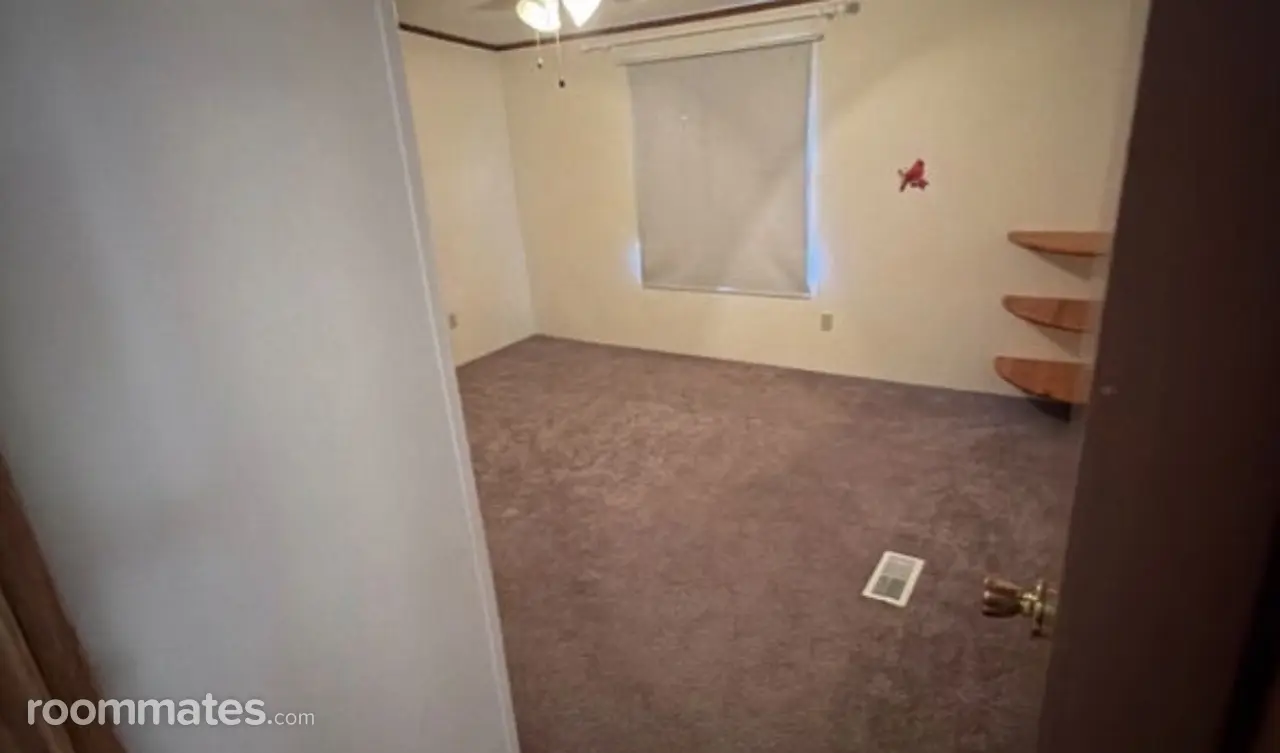 Profile photo 5 of 8