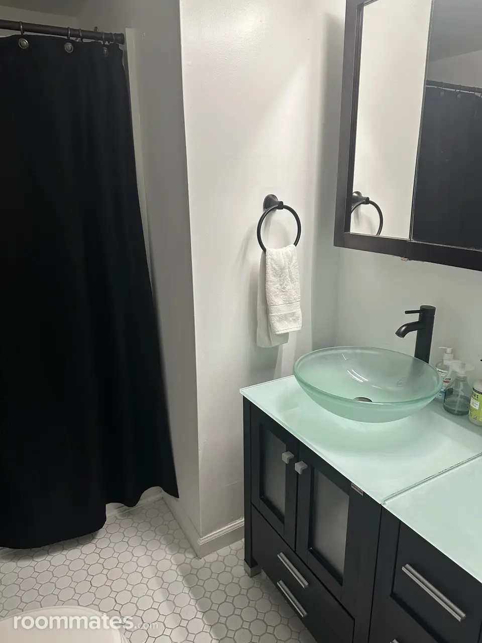 Profile photo 9 of 11