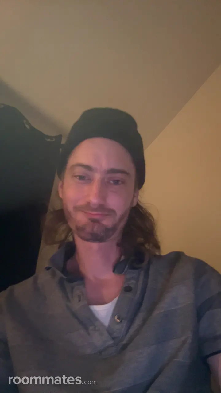 Profile photo 7 of 7