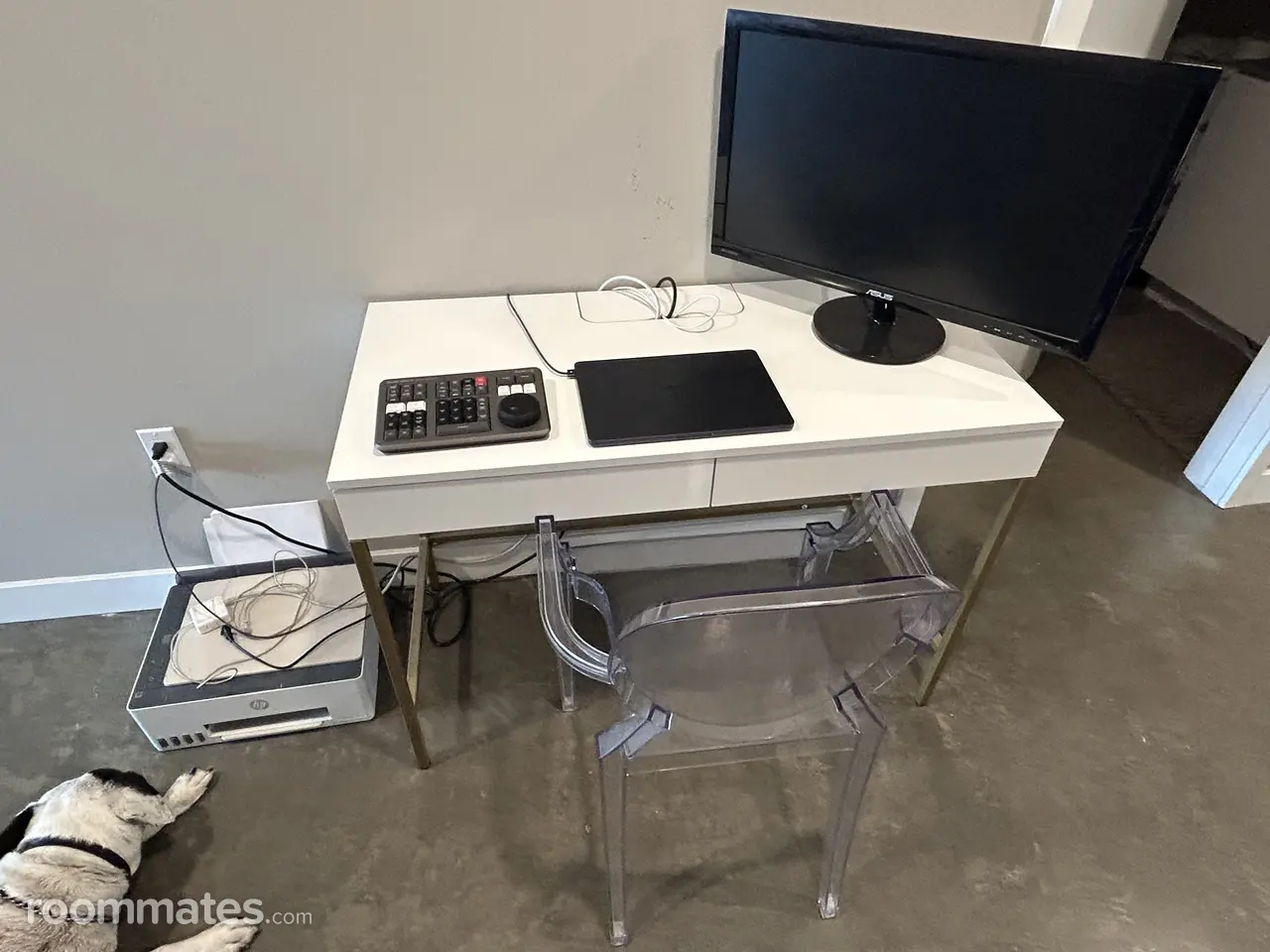 Profile photo 1 of 10