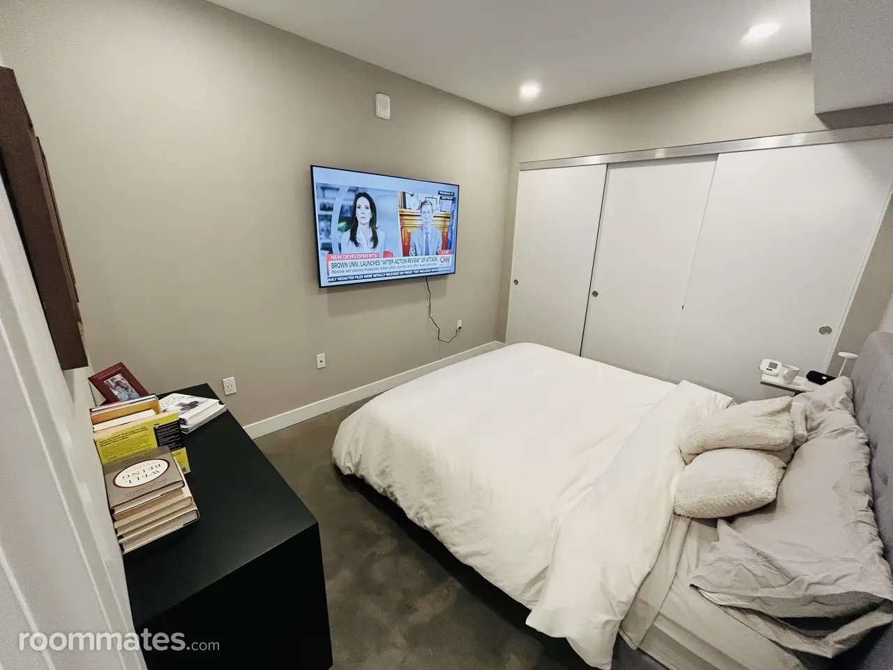 Profile photo 5 of 10