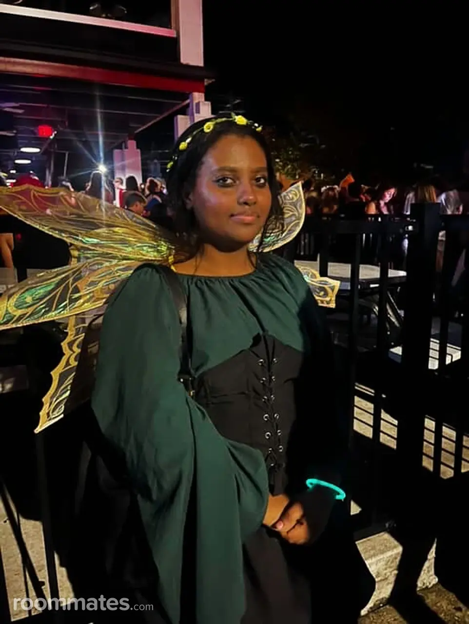 Profile photo 4 of 4