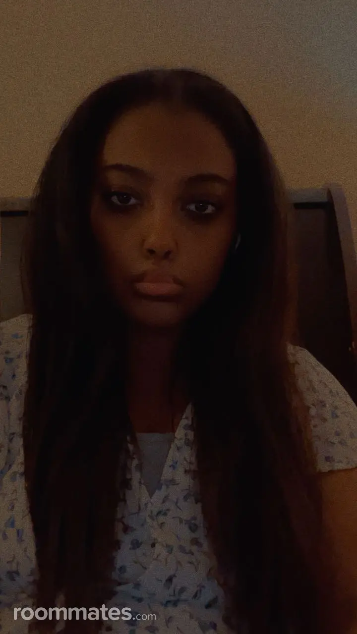 Profile photo 3 of 4