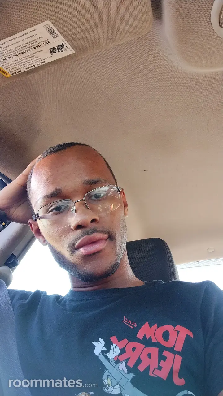 Profile photo 1 of 4