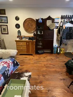 Room for rent in Burlington NJ $0, townhouse