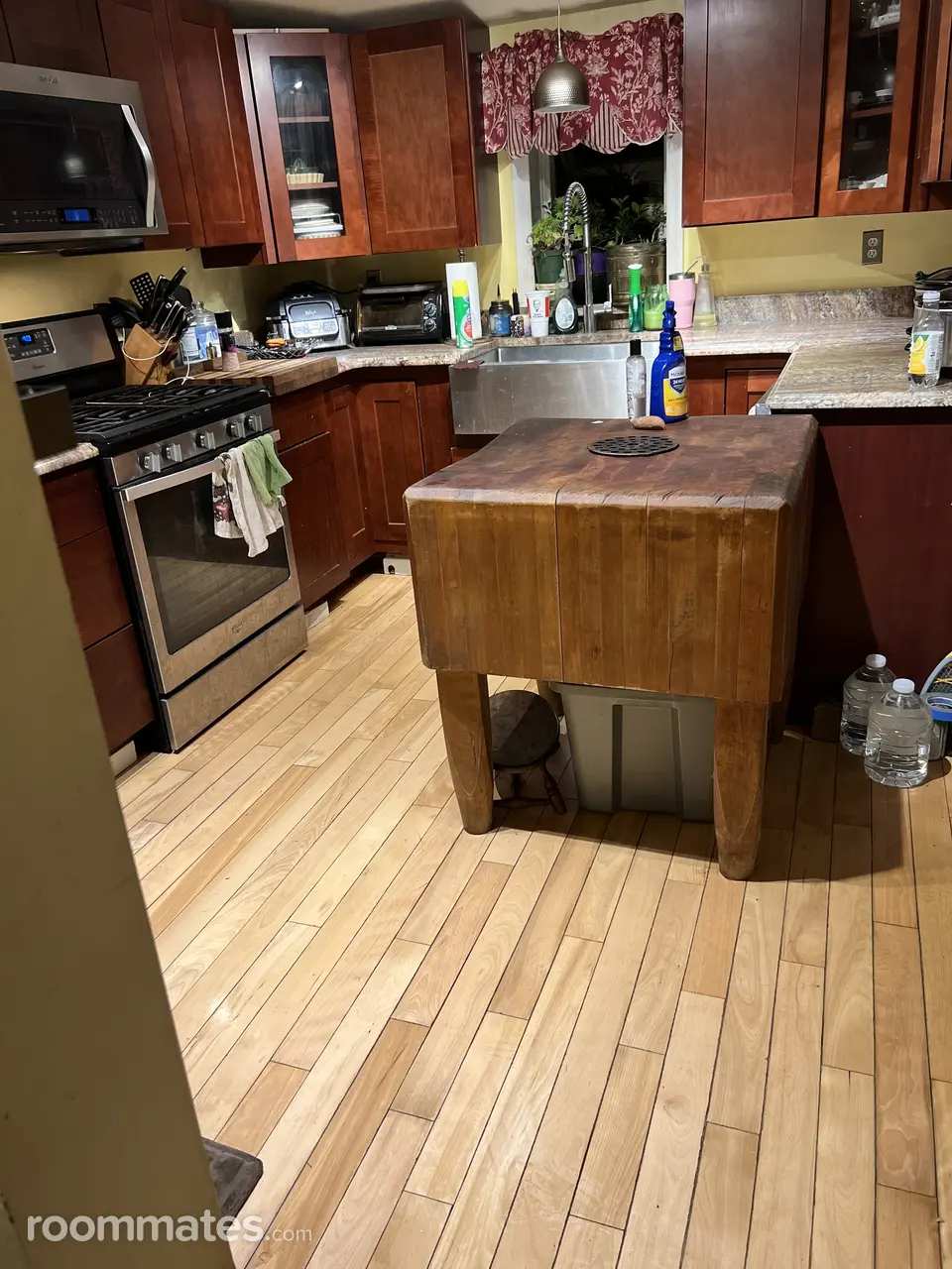 Profile photo 5 of 9