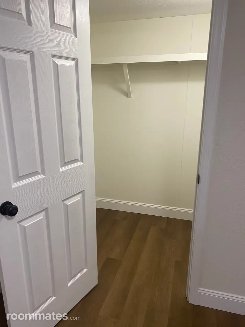 Profile photo 7 of 11