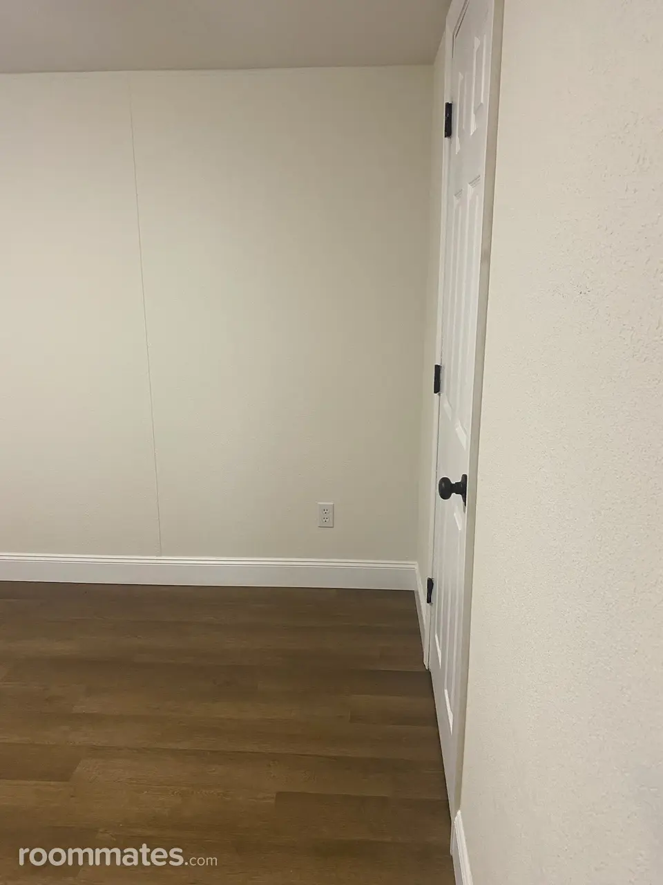 Profile photo 2 of 11