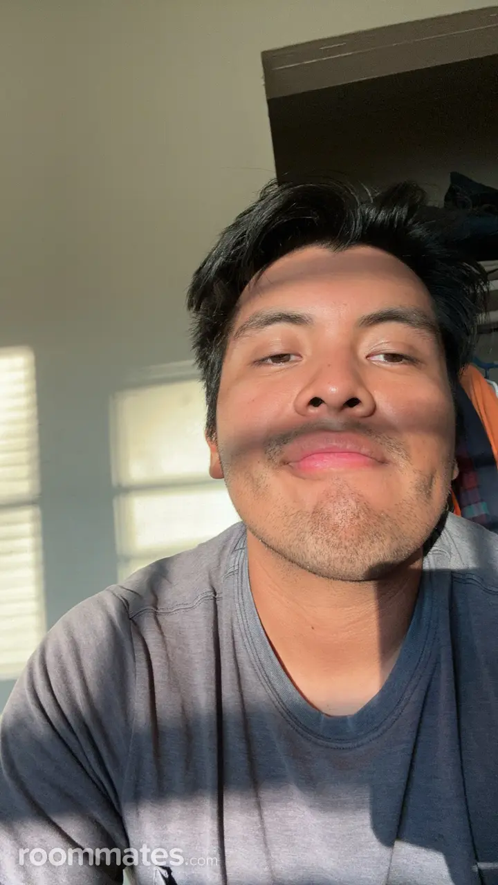 Profile photo 10 of 10