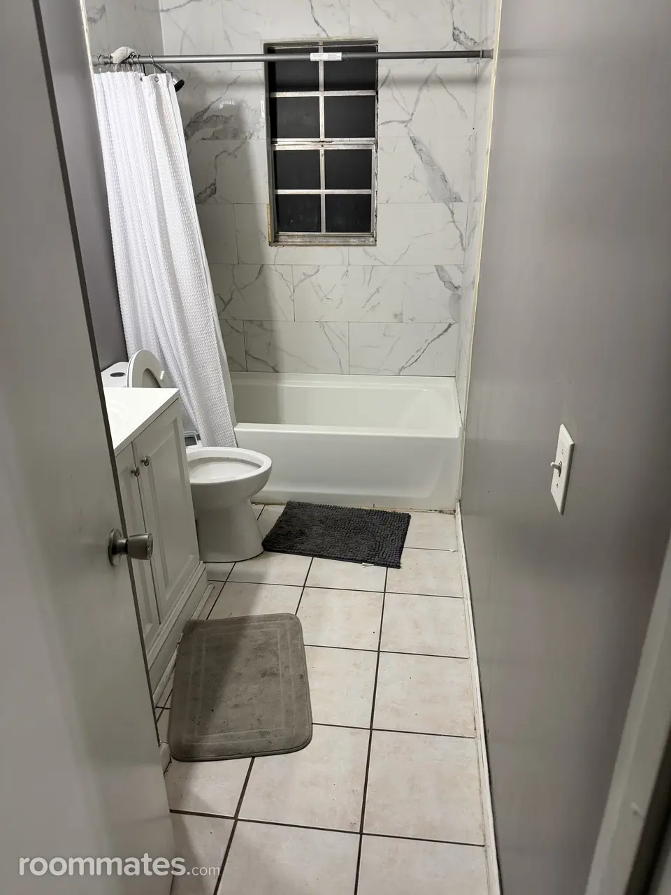 Profile photo 1 of 10