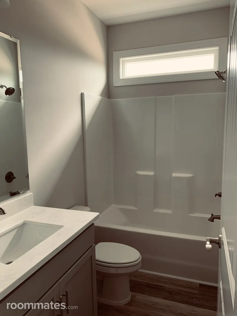 Profile photo 1 of 4