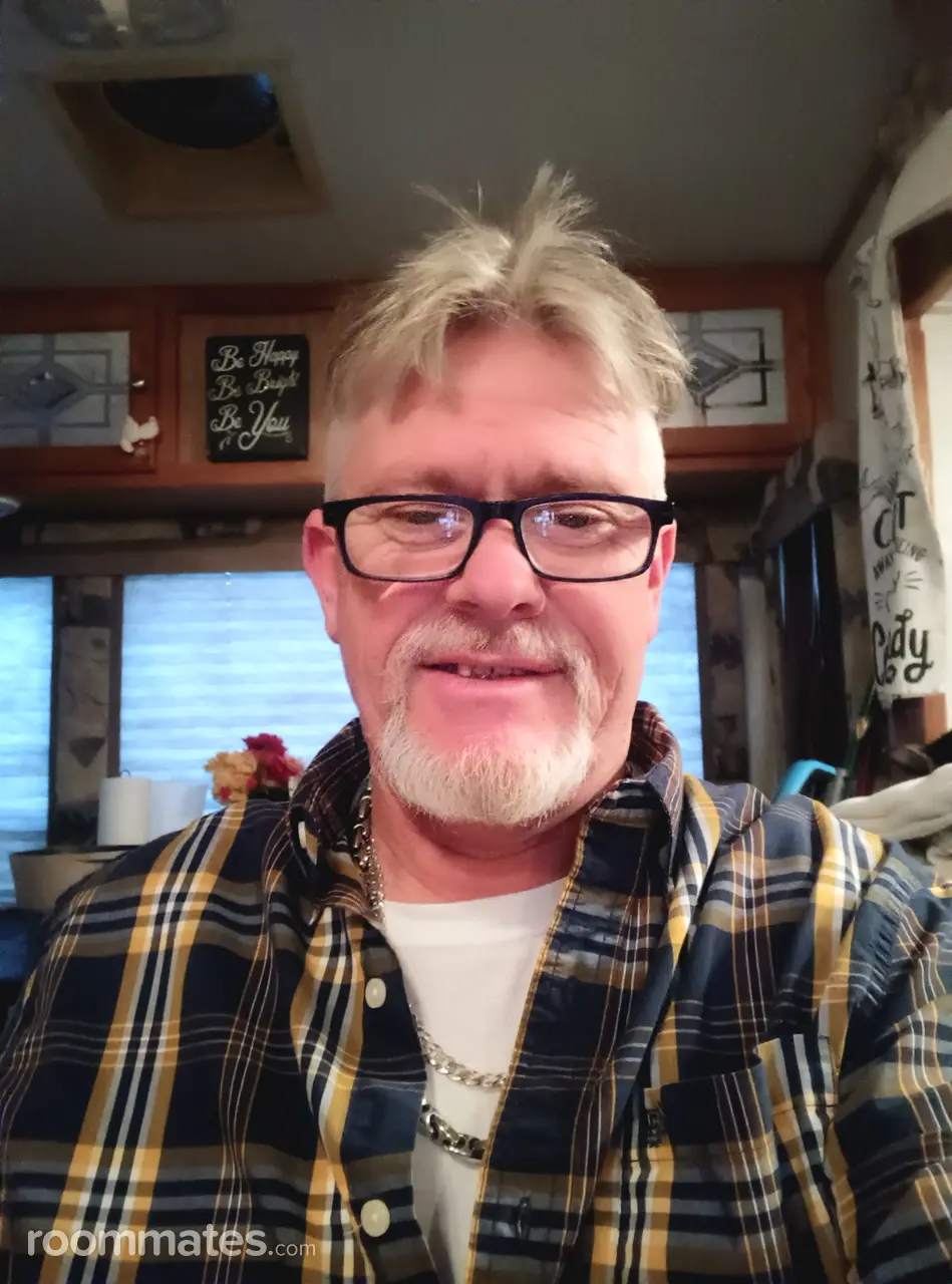 Profile photo 1 of 3