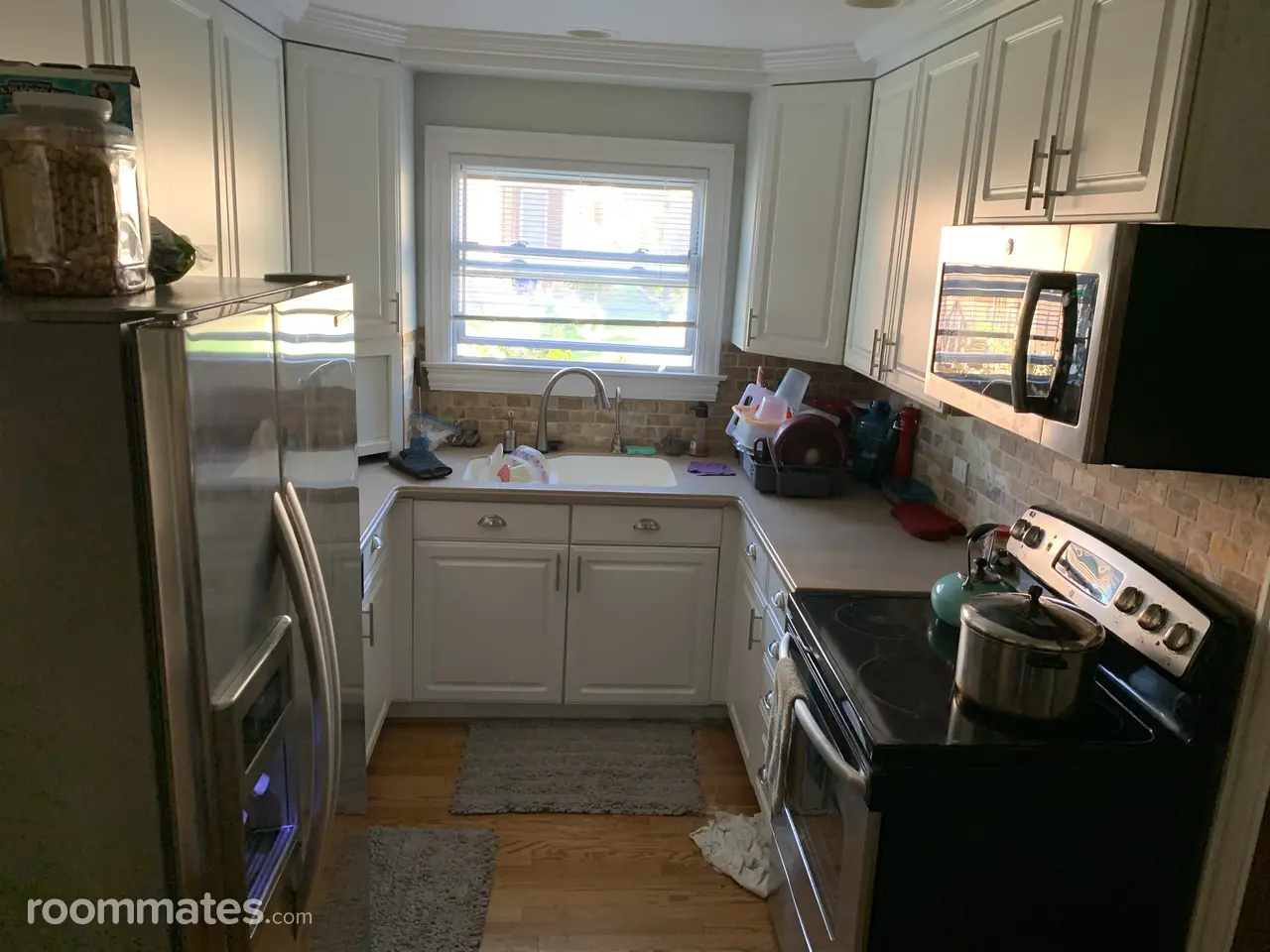 Profile photo 7 of 10