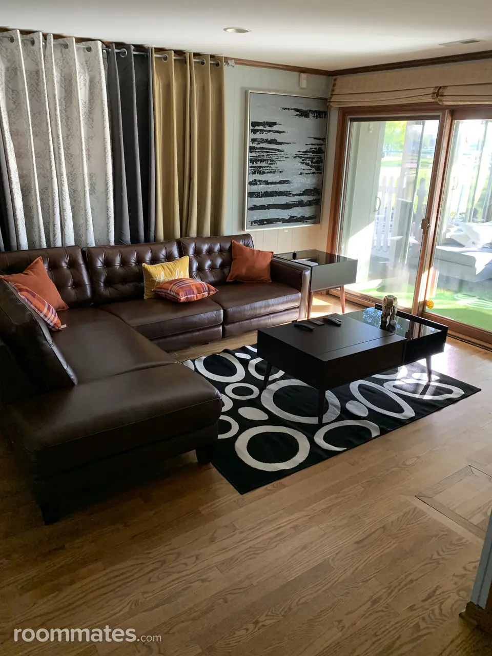 Profile photo 5 of 10