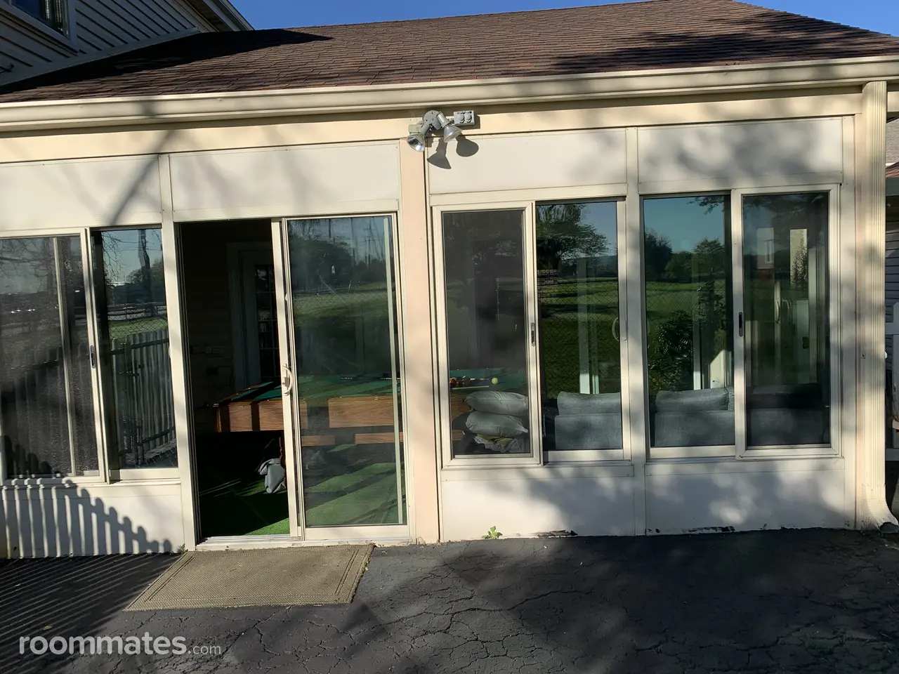 Profile photo 4 of 10