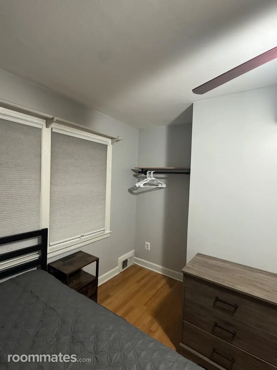 Profile photo 6 of 10