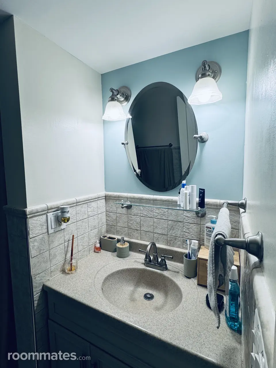 Profile photo 9 of 10