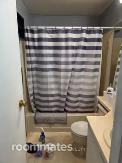 Room for rent in Federal Way, WA $900, townhouse