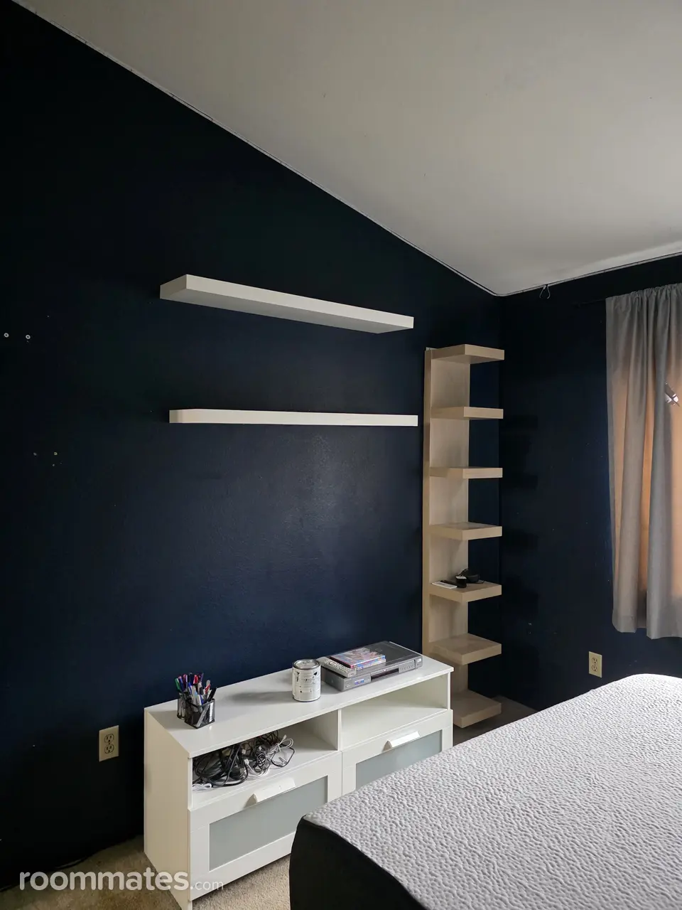 Profile photo 1 of 5