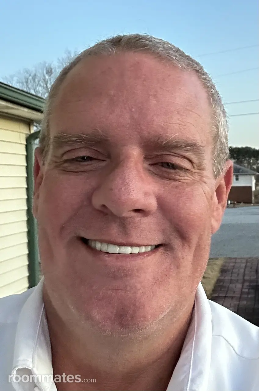 Profile photo 1 of 3