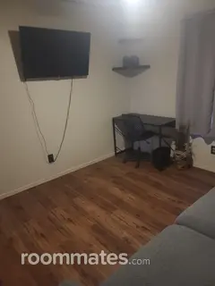 Room for rent in Phoenix, AZ $750, house