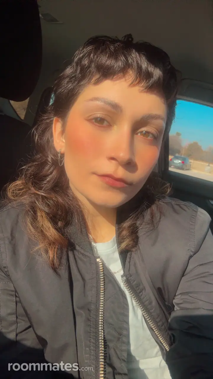 Profile photo 15 of 15