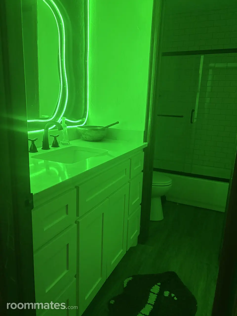 Profile photo 6 of 15