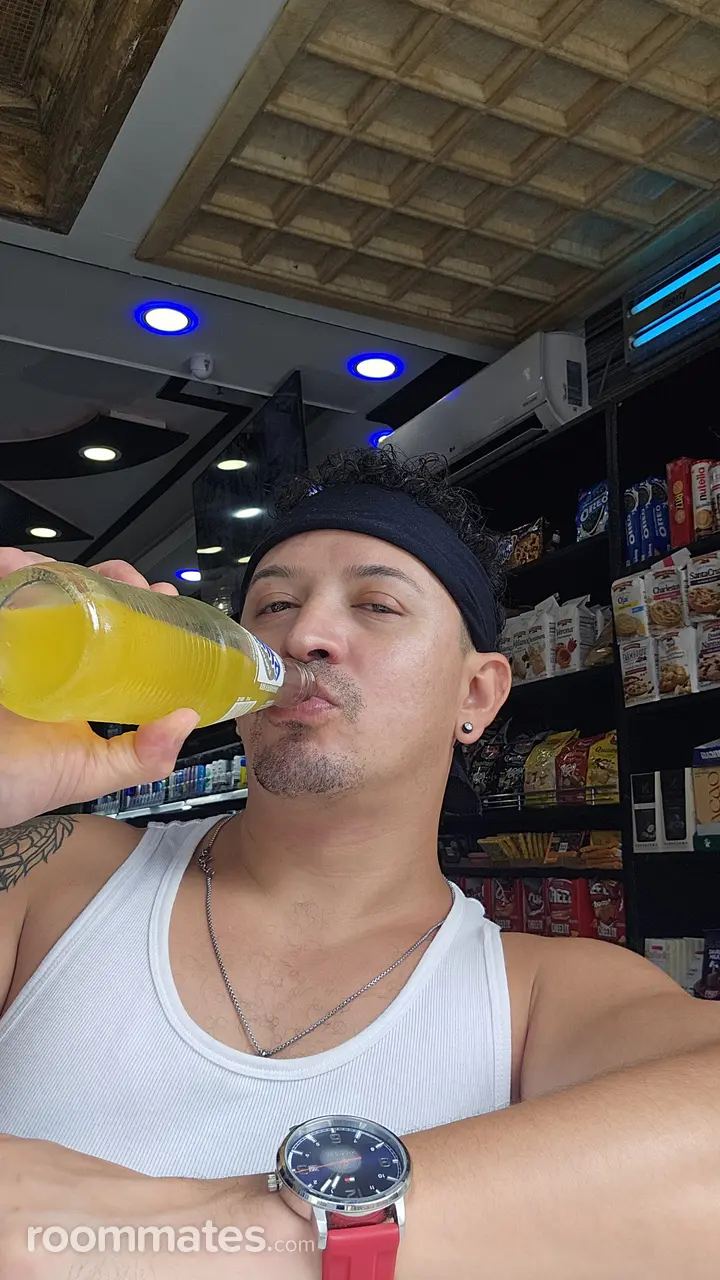 Profile photo 7 of 7