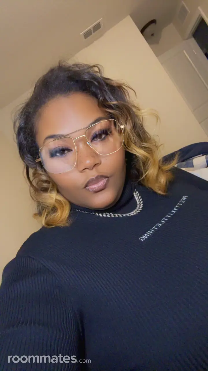 Profile photo 5 of 6