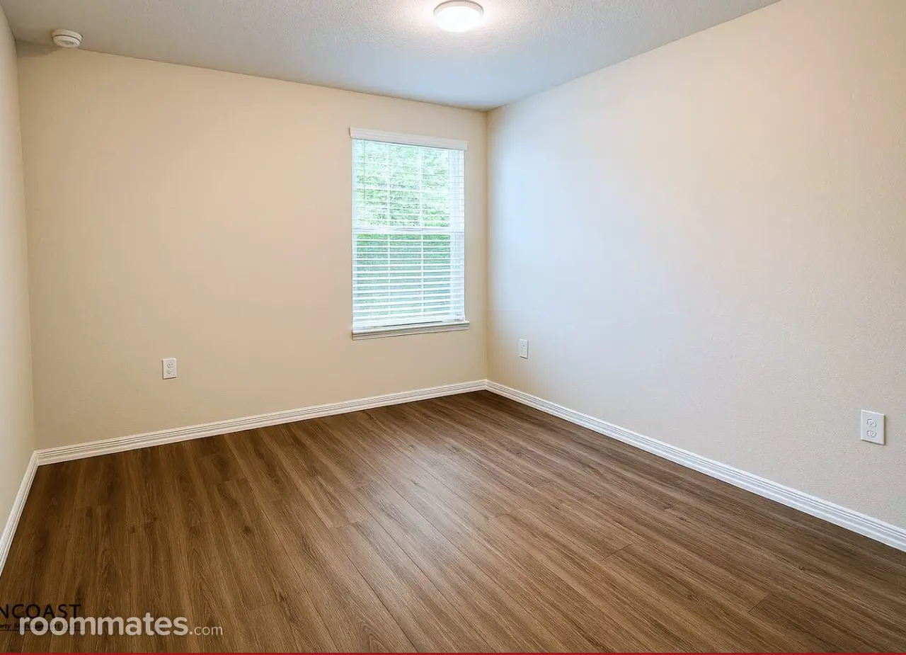 Profile photo 3 of 6