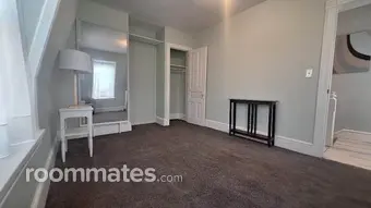 Room for rent in Reading, PA $675, townhouse