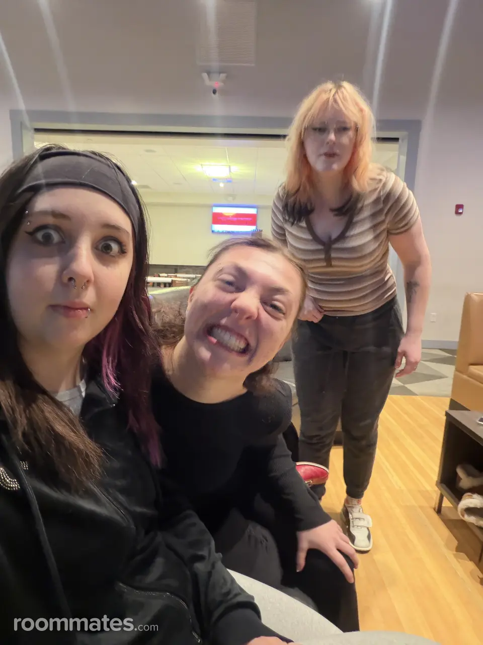 Profile photo 4 of 4