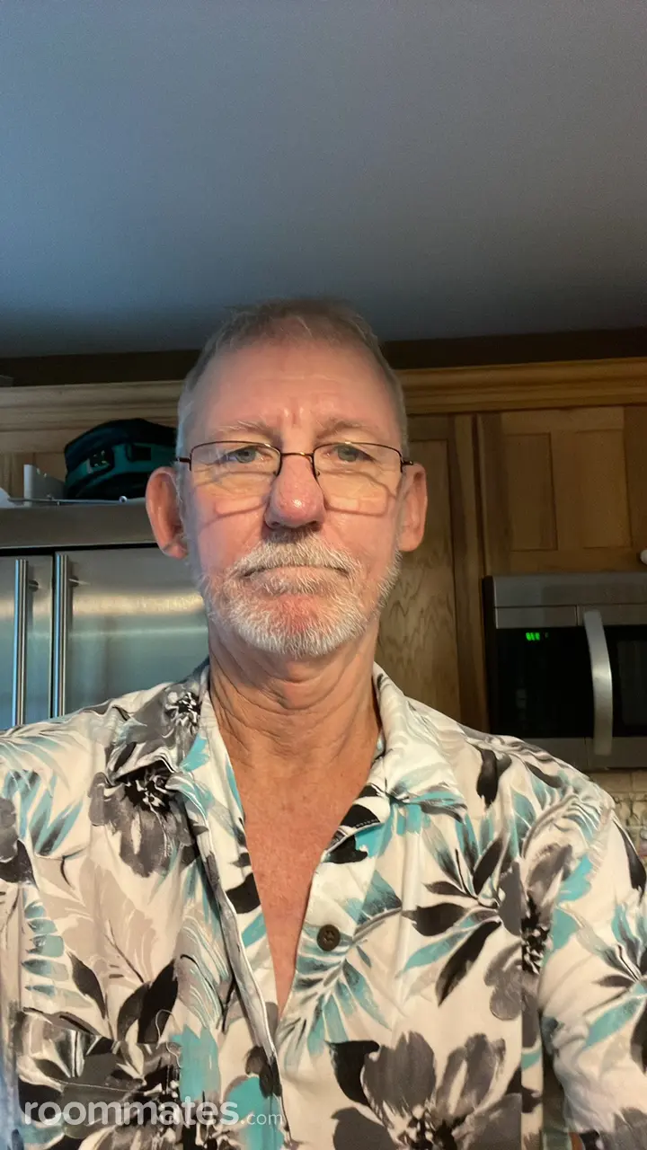 Profile photo 1 of 1