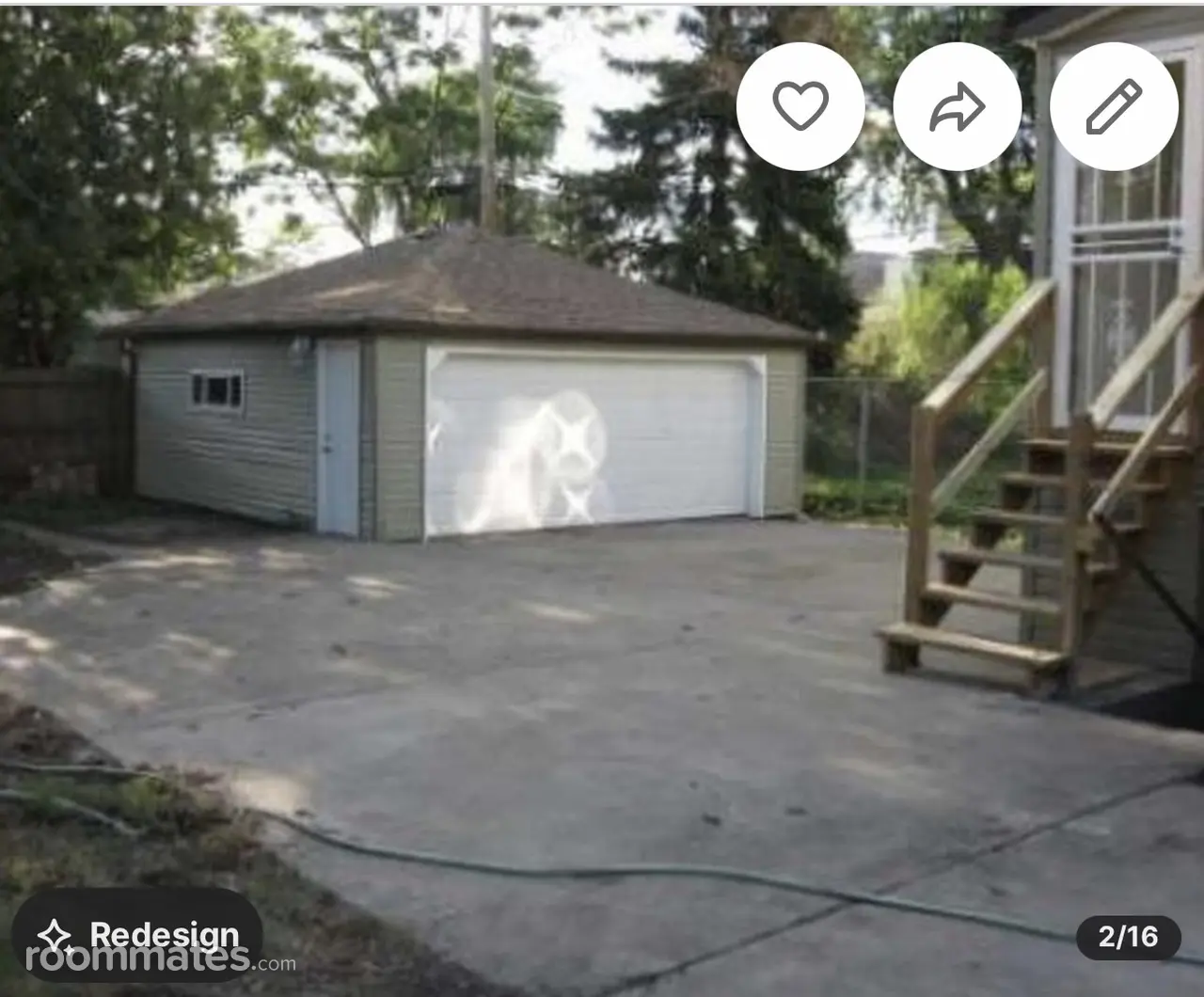 Profile photo 9 of 16