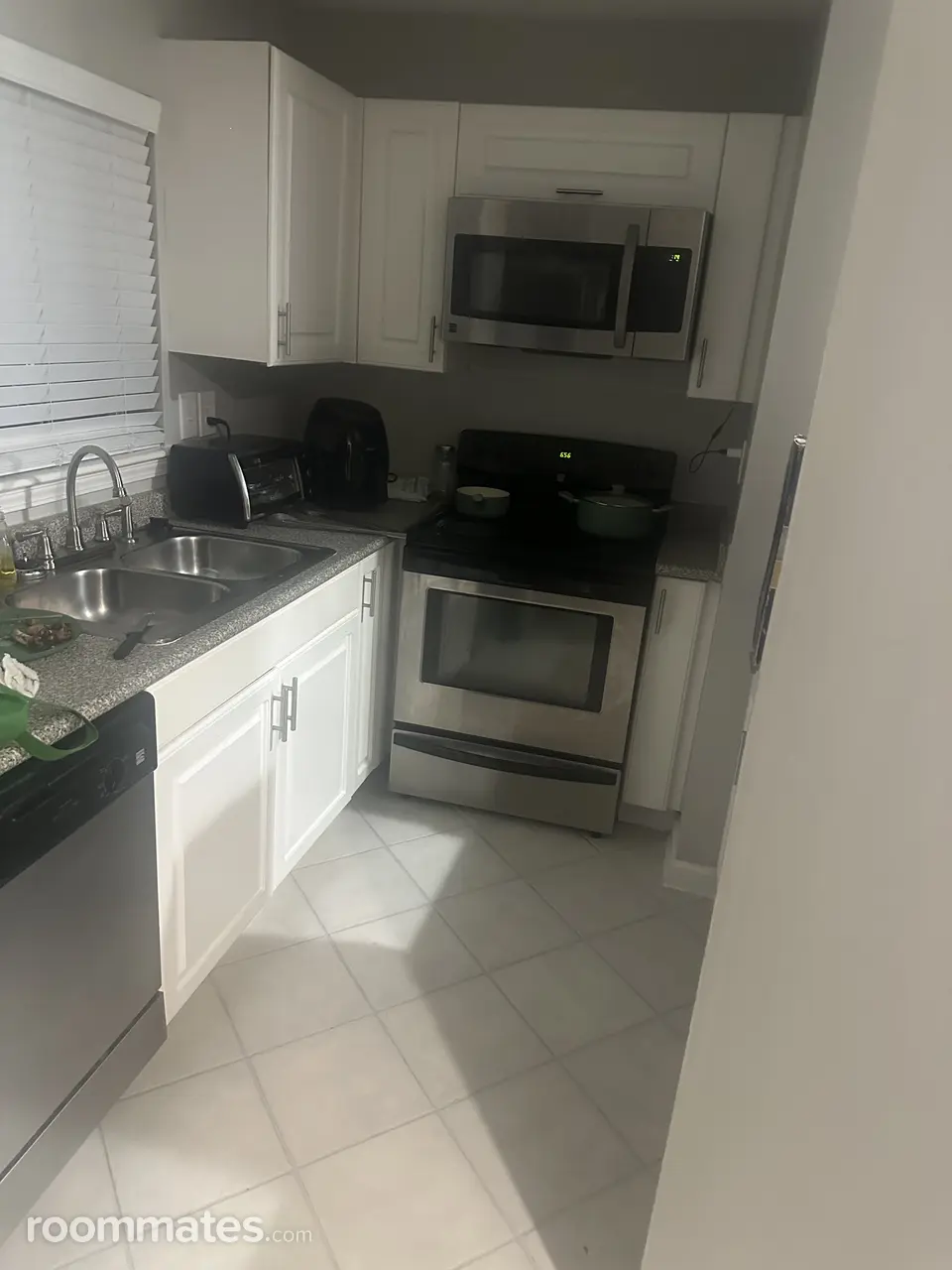 Profile photo 3 of 8