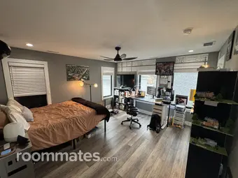 Room for rent in Indianapolis, IN $950, house