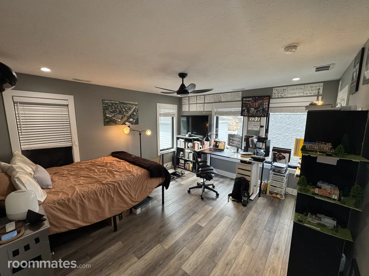 Profile photo 9 of 11