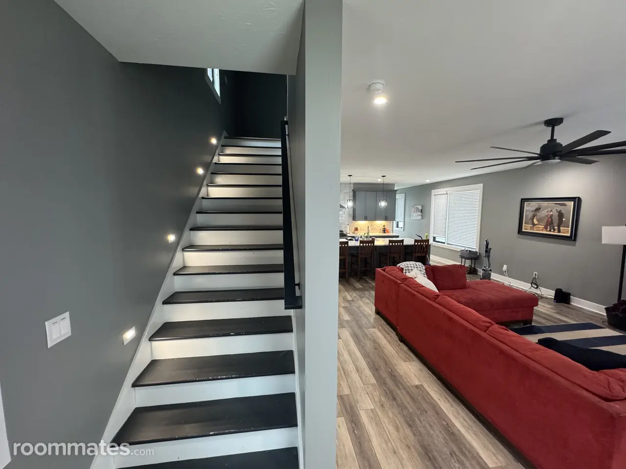 Profile photo 1 of 11