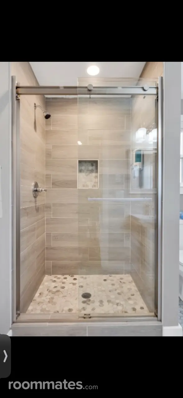 Profile photo 1 of 8