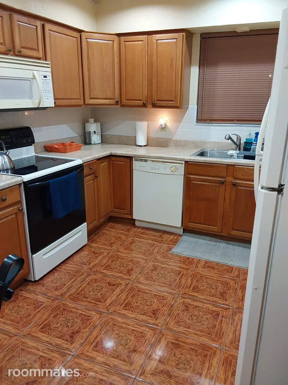 Profile photo 7 of 10