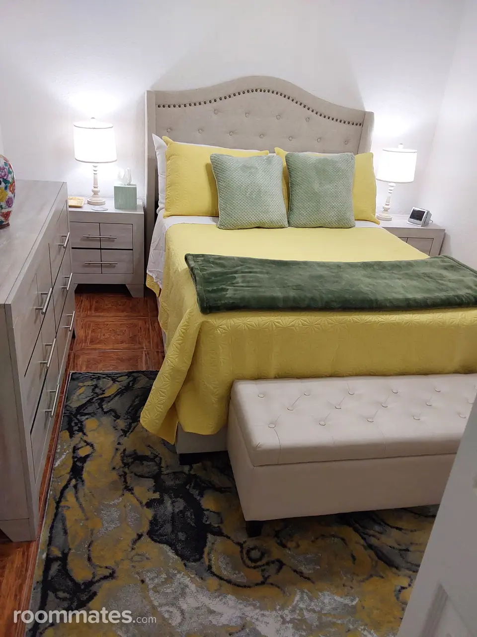 Profile photo 2 of 11