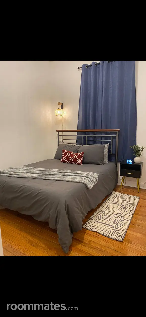 Profile photo 4 of 9