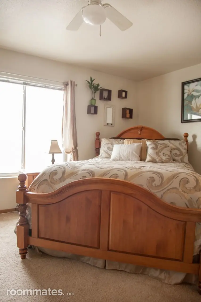 Profile photo 2 of 8