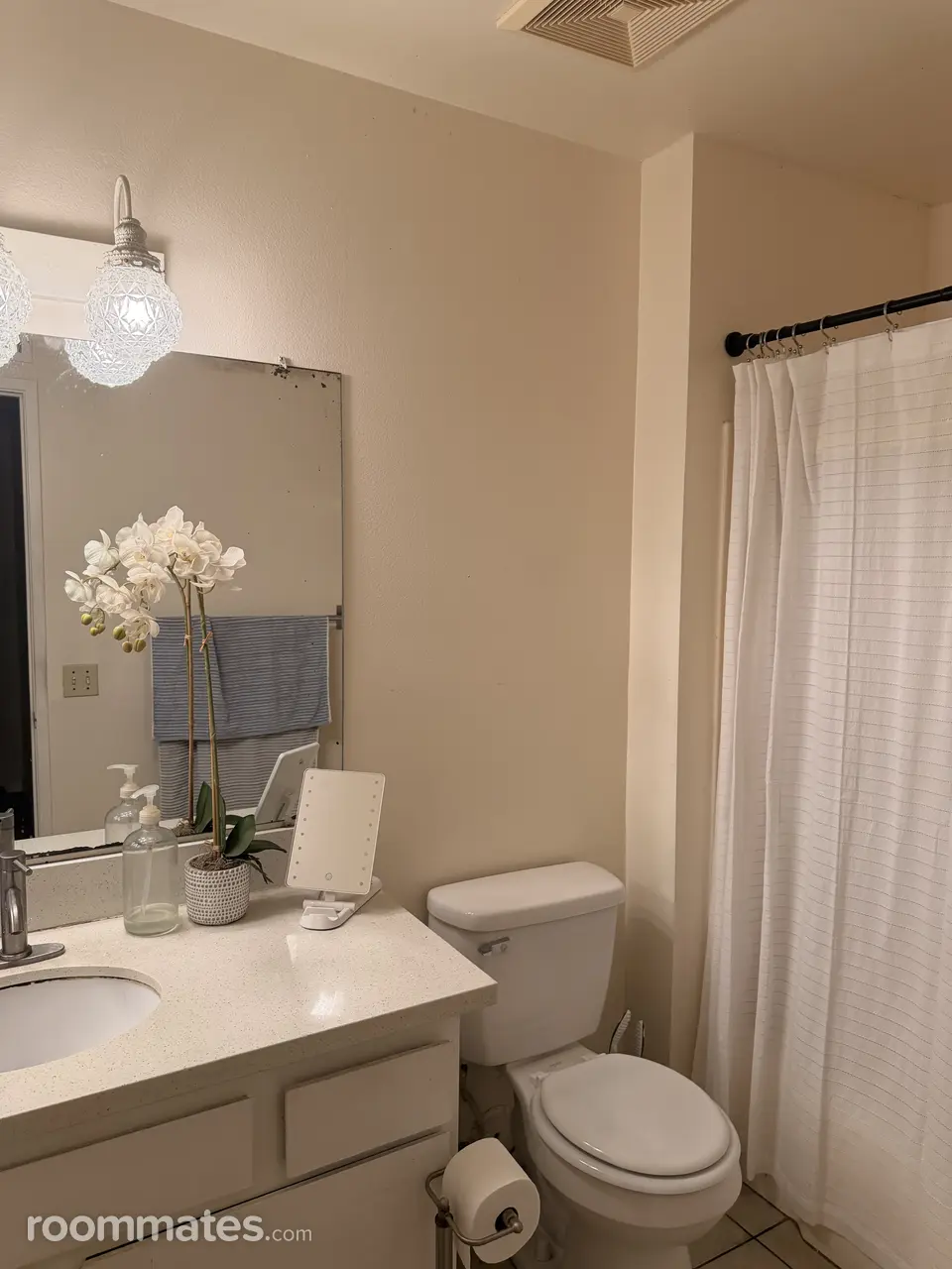 Profile photo 2 of 3