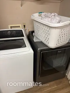 Room for rent in New Orleans, LA $400, house