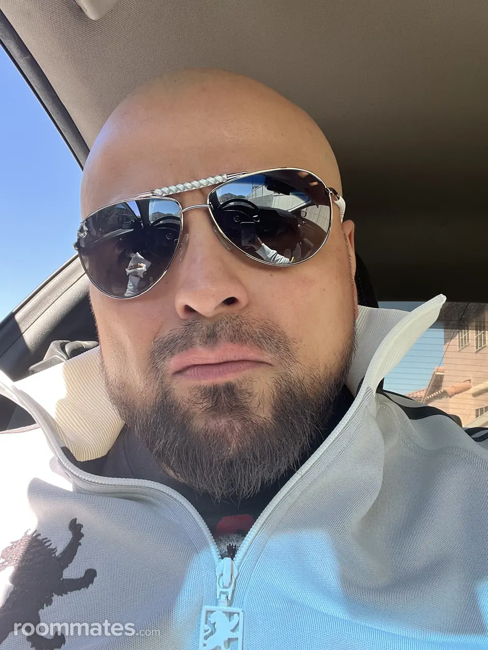 Profile photo 9 of 9