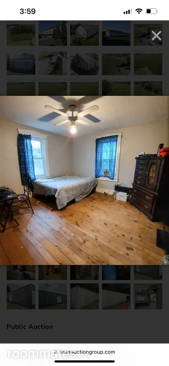 Profile photo 4 of 7