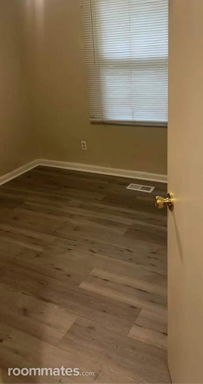 Profile photo 2 of 3