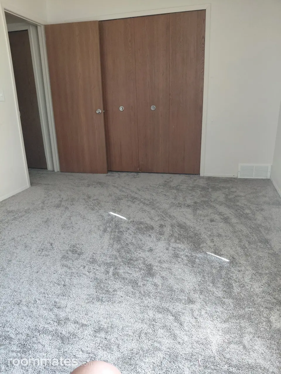 Profile photo 2 of 3