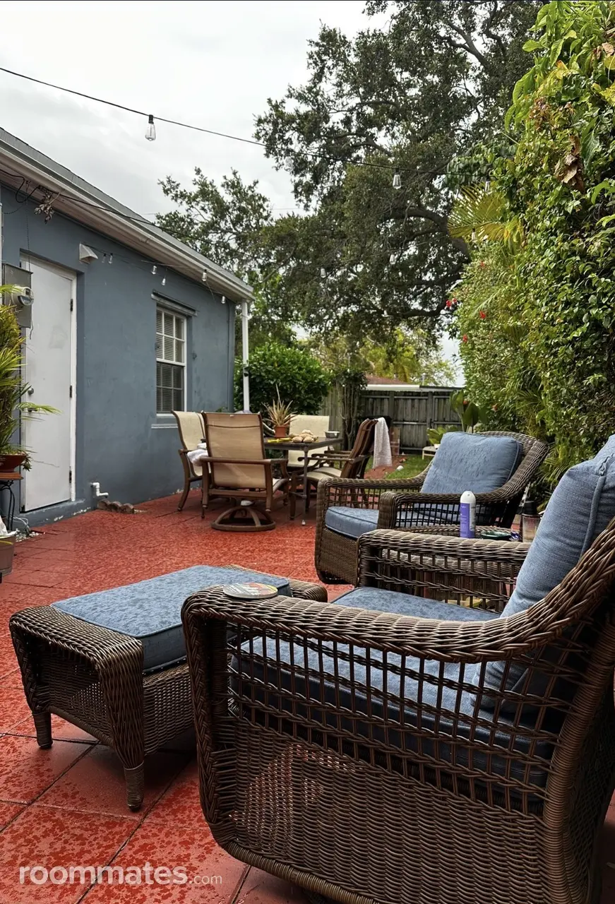 Profile photo 2 of 8